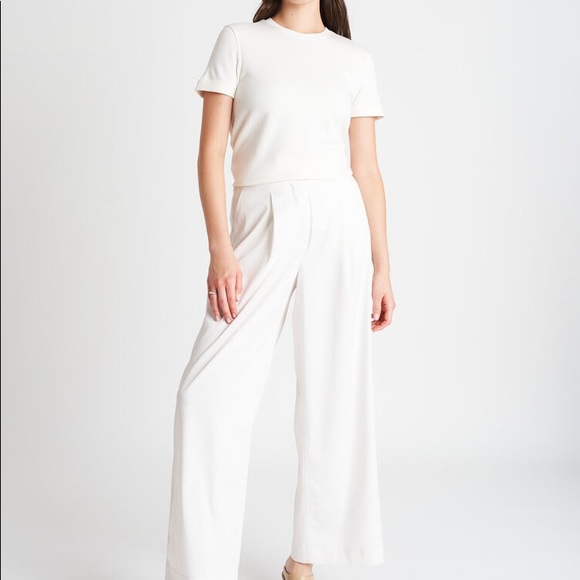 Kit and Ace t-shirts Good Feels Brushed Crewneck Tee - Picture 11 of 11